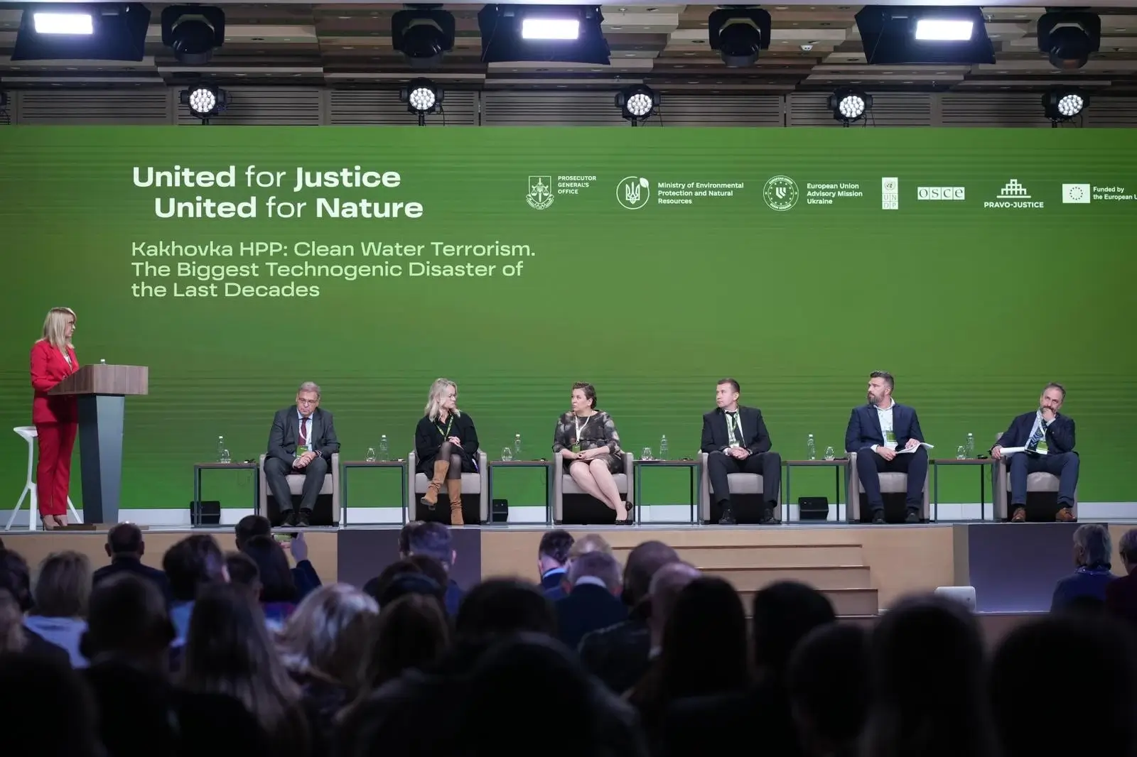 Bernardas Padegimas, the Team Lead of the Green Agenda Project, addresses the “United 4 Justice, United 4 Nature” conference in Kyiv, Ukraine, focusing on accountability for environmental damage caused during wartime (Photograph by NGO Living Planet)